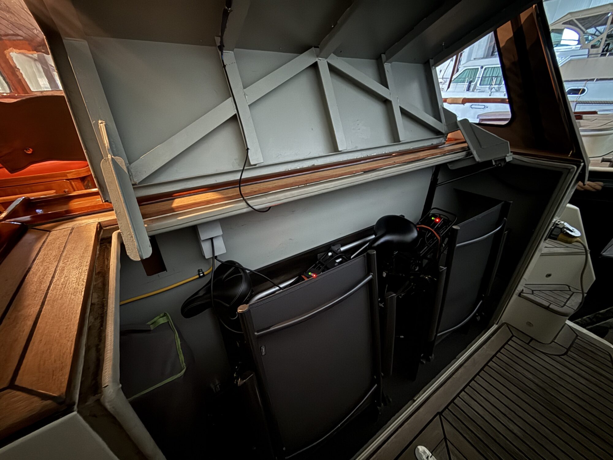 Crown yachts Crown Cruiser 12.85 OK Spiegeldeur — foto 23 van 23