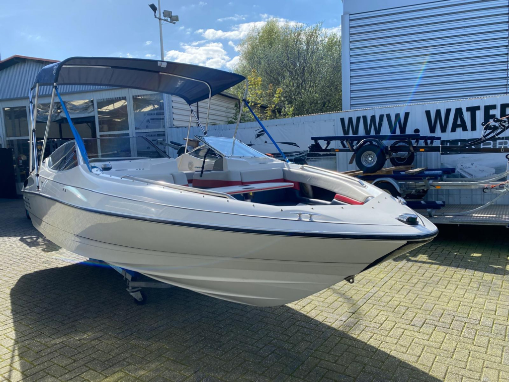 Bayliner Capri Bowrider — foto 14 van 14