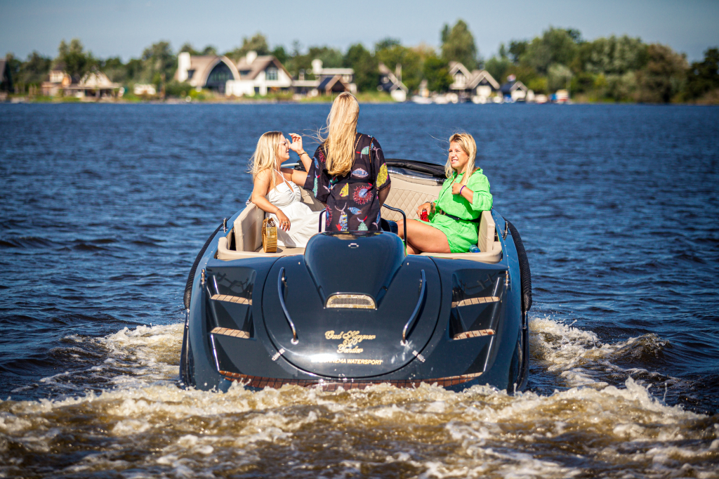 Oud Huijzer 600 Tender — foto 6 van 6