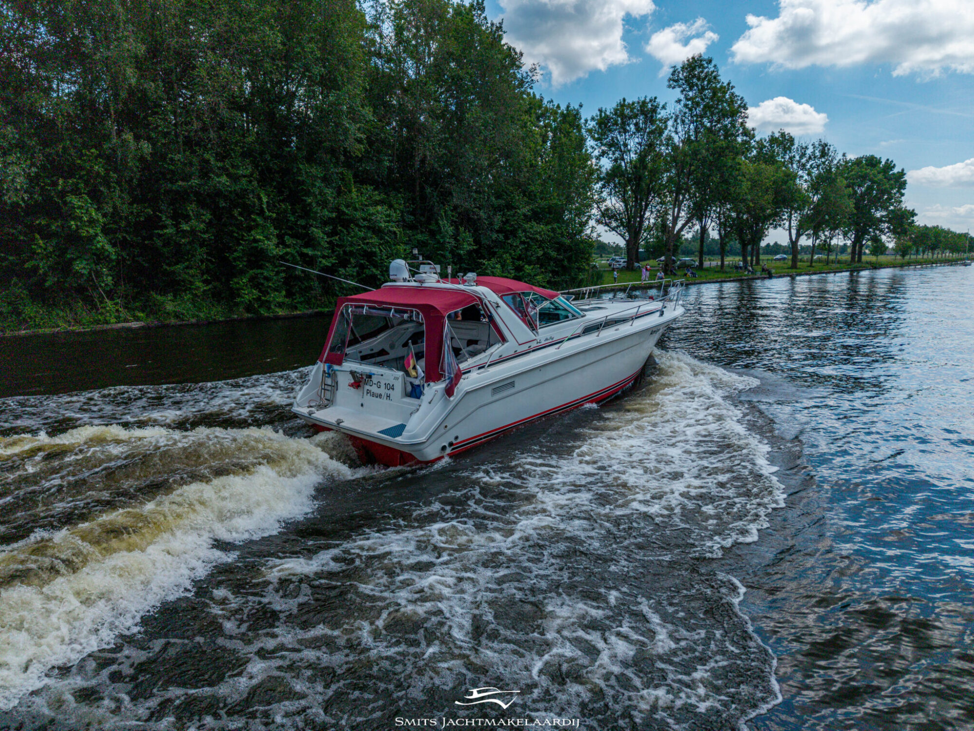 Sea Ray 370 Express Cruiser — foto 52 van 59