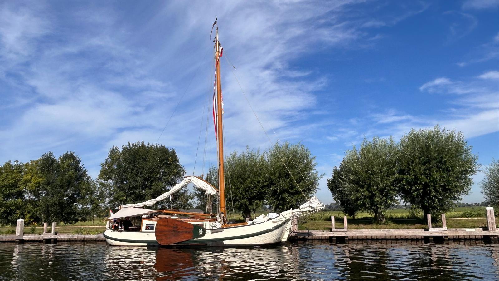 Barkmeijer Skûtsje 1150 — foto 1 van 28