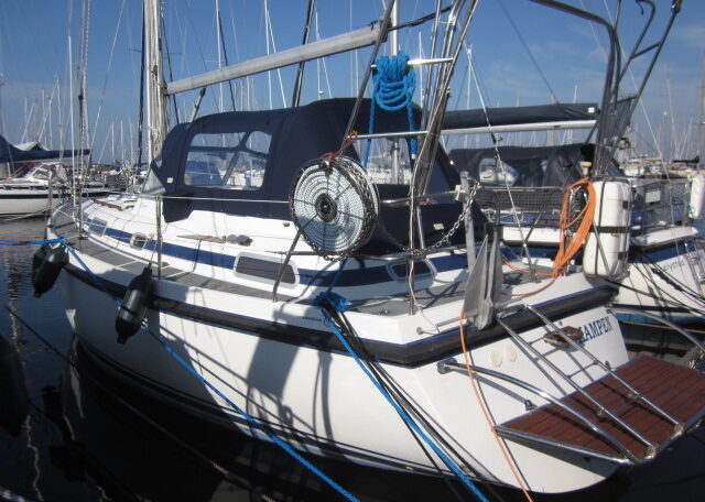 Compromis C34 bj 2000 met nieuwe sprayhood en achtertent, long distance cruiser - C — foto 7 van 12