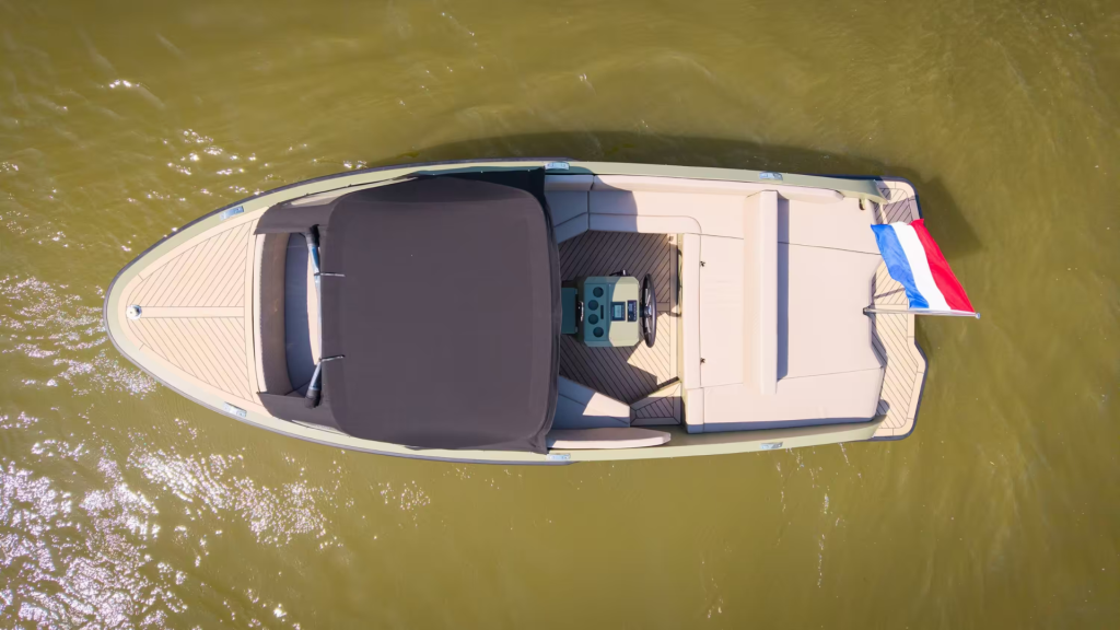 Qualia QT20 E | Elektrische aluminium tender — foto 3 van 24