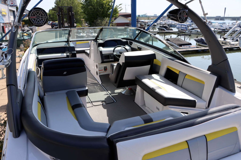 Four Winns TS 242 — foto 12 van 30