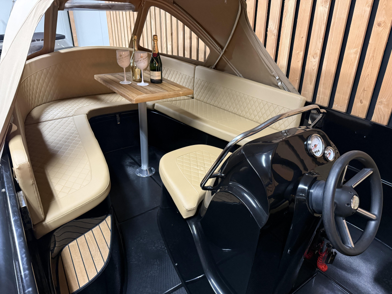 Oud Huijzer 600 Deluxe 60pk Suzuki — foto 6 van 12