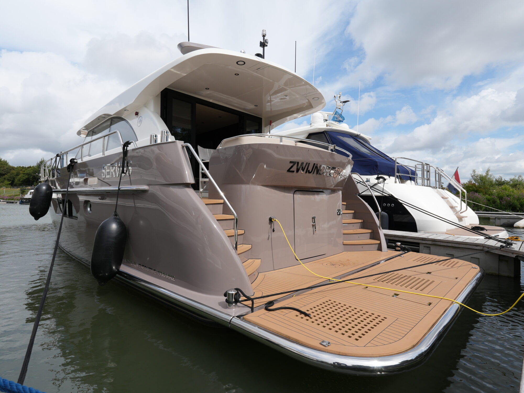 Van den Hoven Executive 15.00 MK II — foto 10 van 70