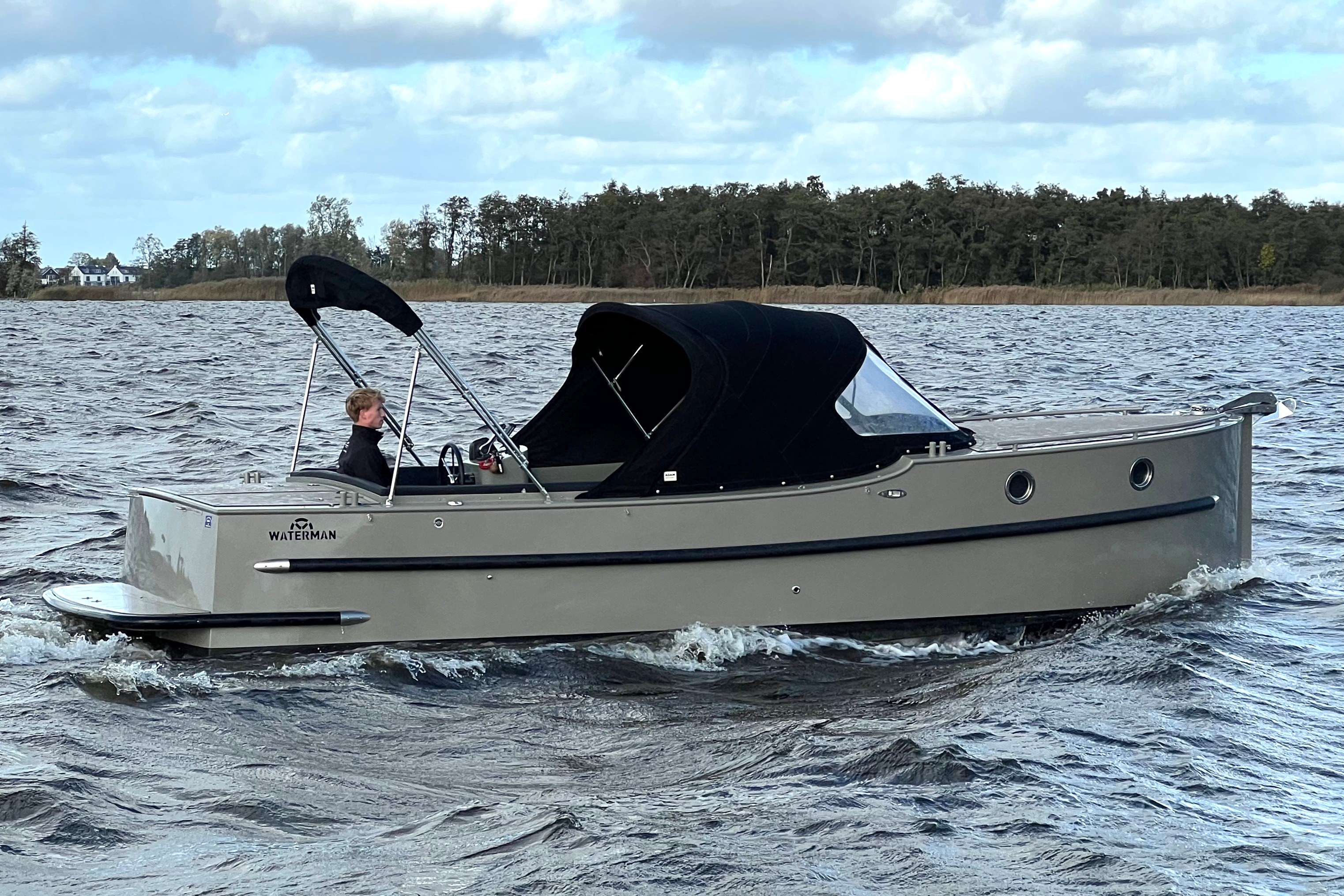 Waterman 8.0 Cabin — foto 6 van 36
