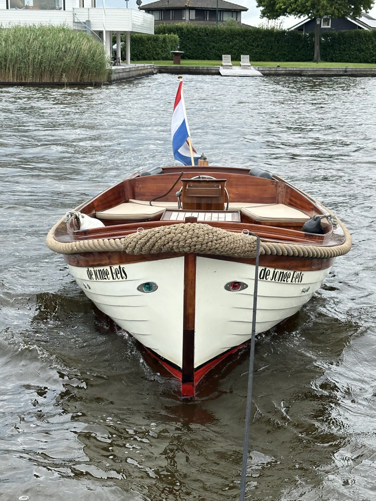 Unieke klassieke Spiegelsloep type ' Kapiteinssloep ' met Vetus inboard diesel — foto 9 van 22