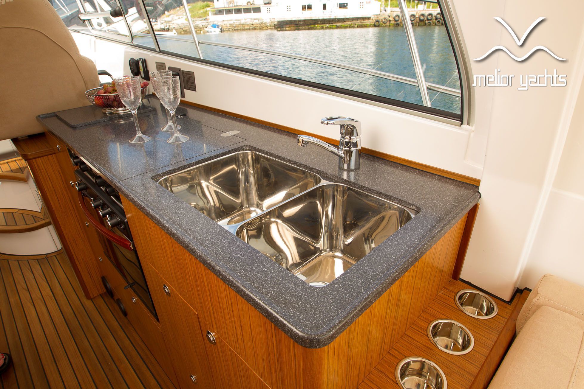 Saga 390 HT — foto 23 van 39