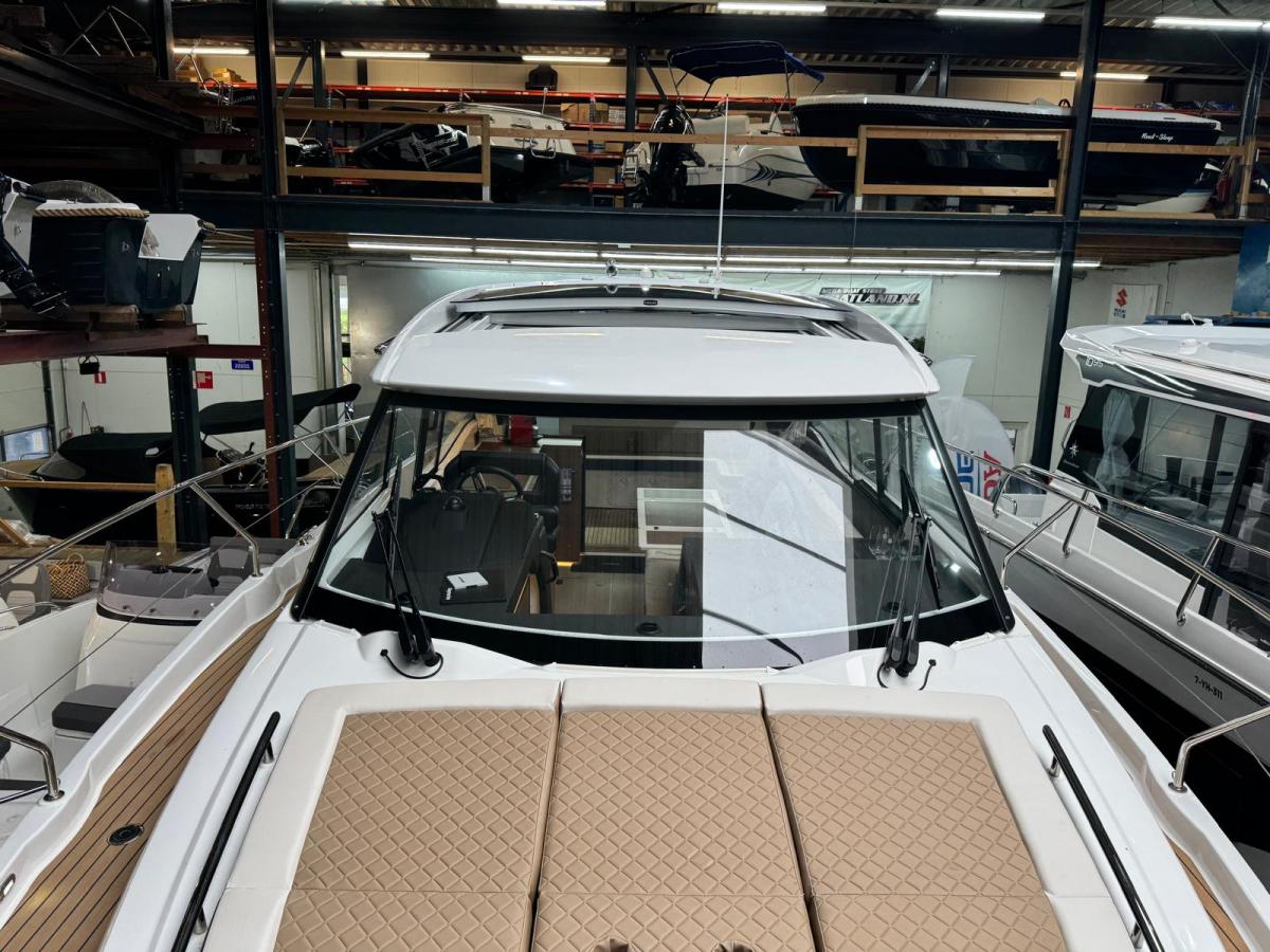 JEANNEAU NC37 met slechts 87 uur! — foto 8 van 42