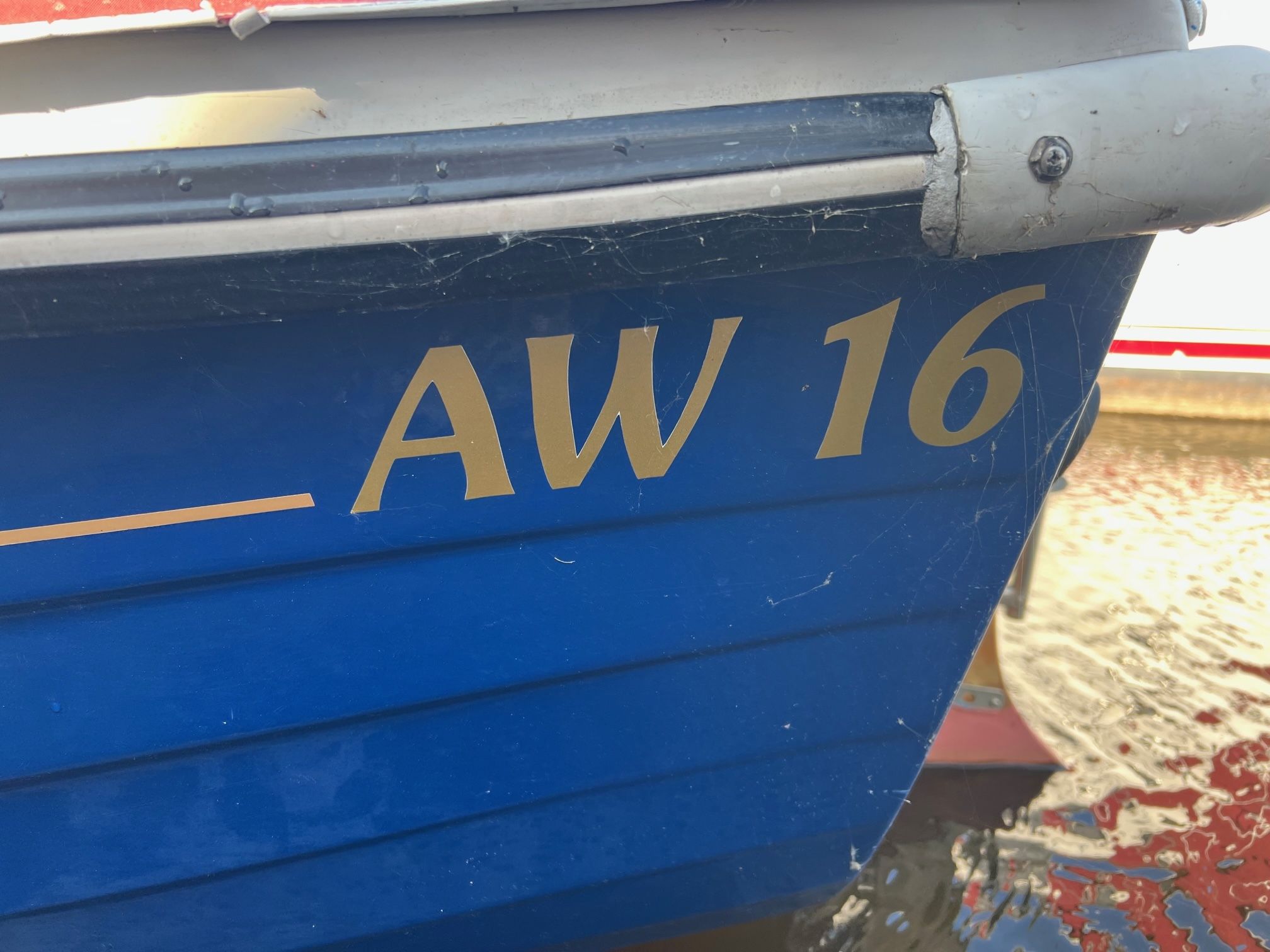 Aw 16