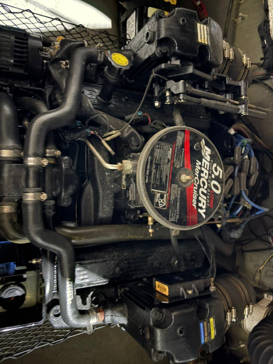 Glastron 205 GT Bowrider — foto 13 van 20