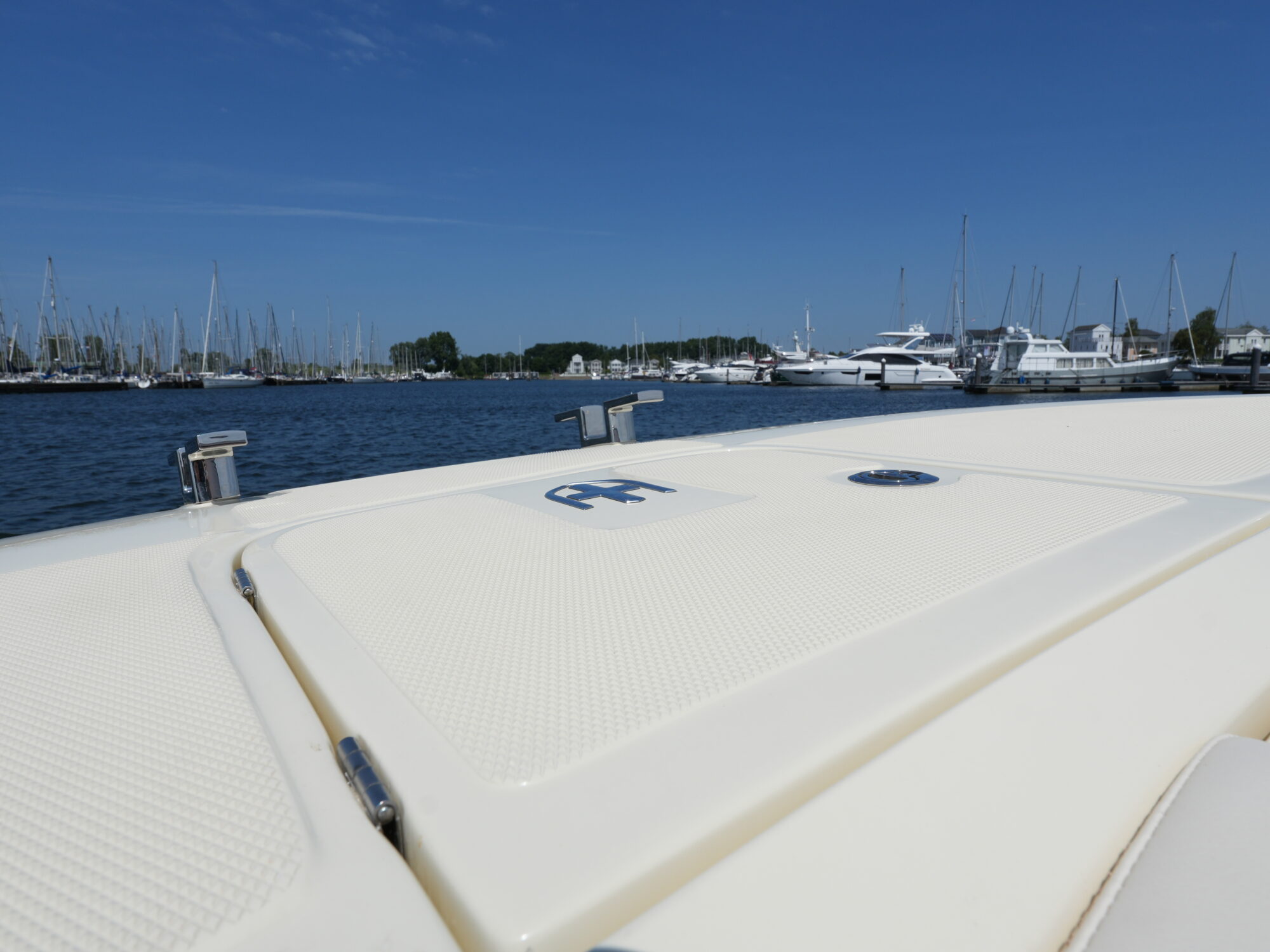 Invictus 270 CX — foto 35 van 38