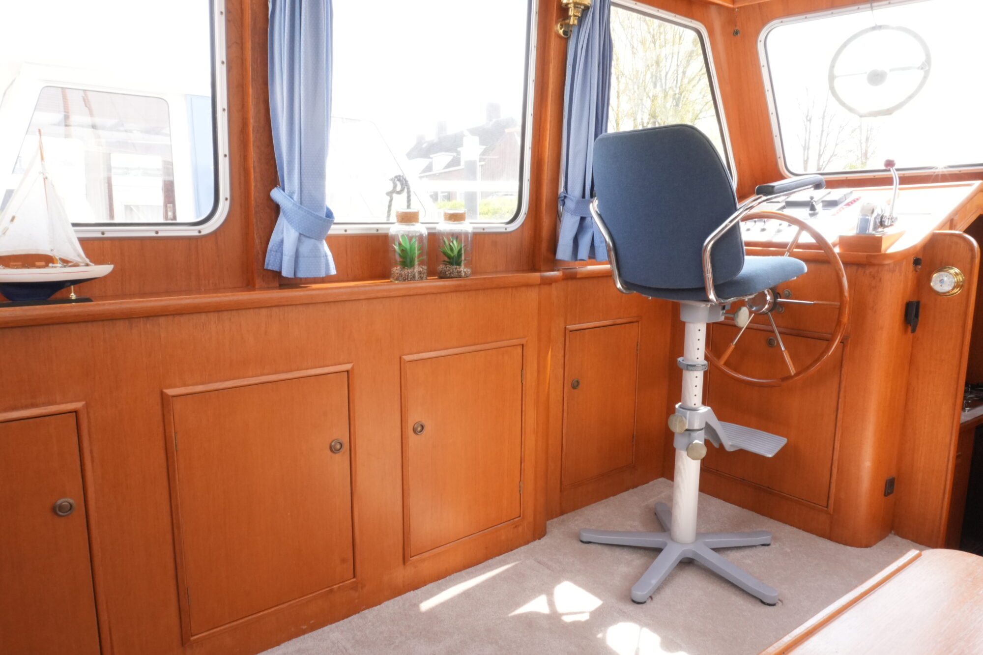 Monty Bank Kotter 41 AK Cabrio — foto 4 van 42