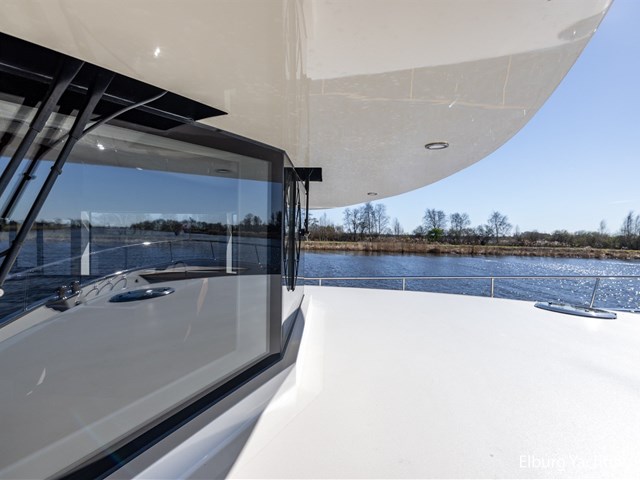Van den Hoven Executive 18.50 - Stabilizers — foto 77 van 100