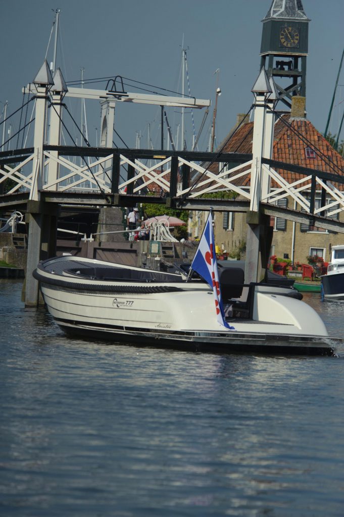 Waterspoor 777 Aviator & PROEFVAARTDAGEN — foto 6 van 13