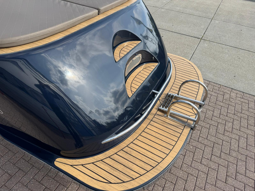 Maxima  620 Retro met Suzuki 30 pk — foto 7 van 21