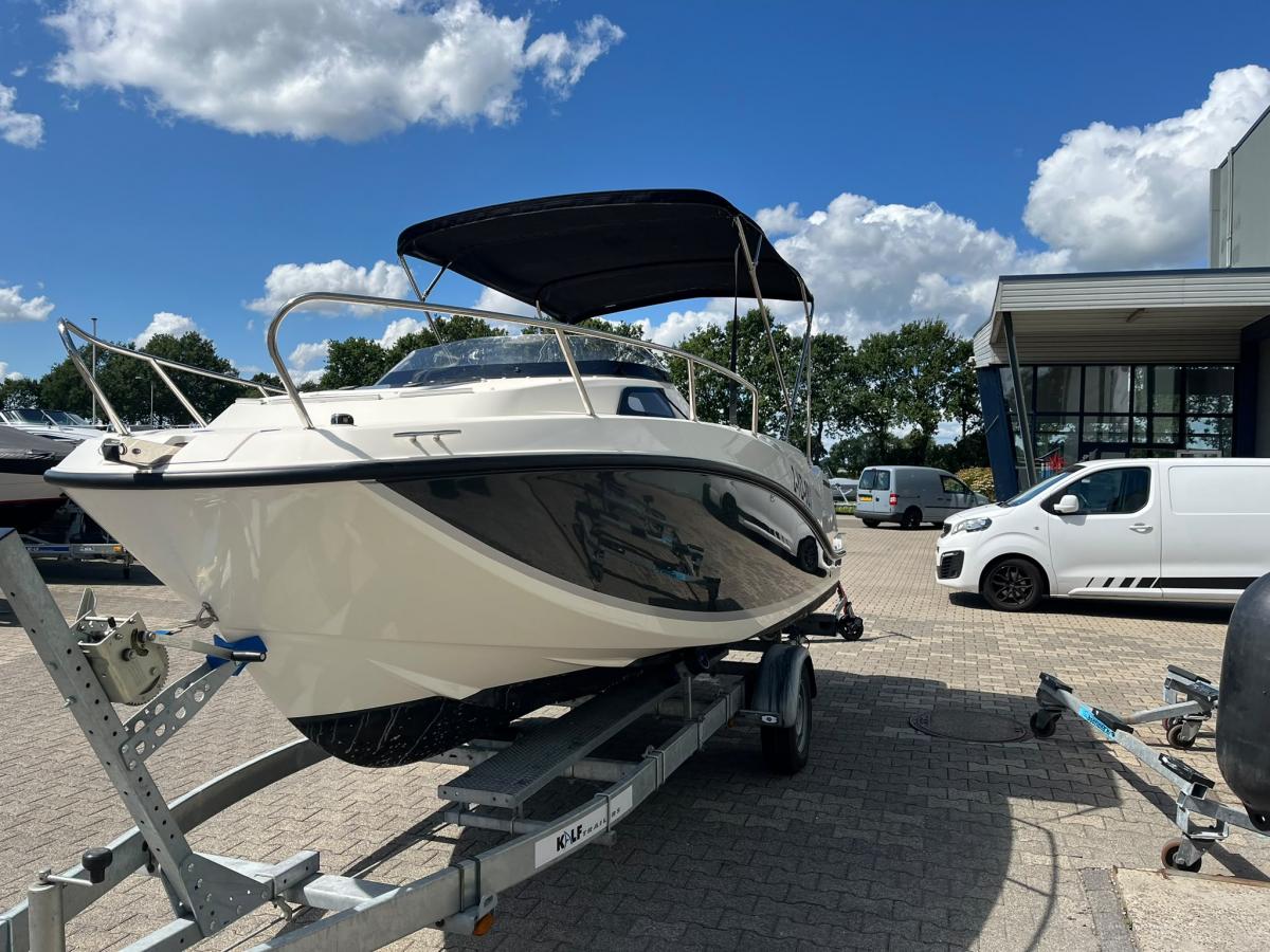 Quicksilver 555 Cabin — foto 3 van 17