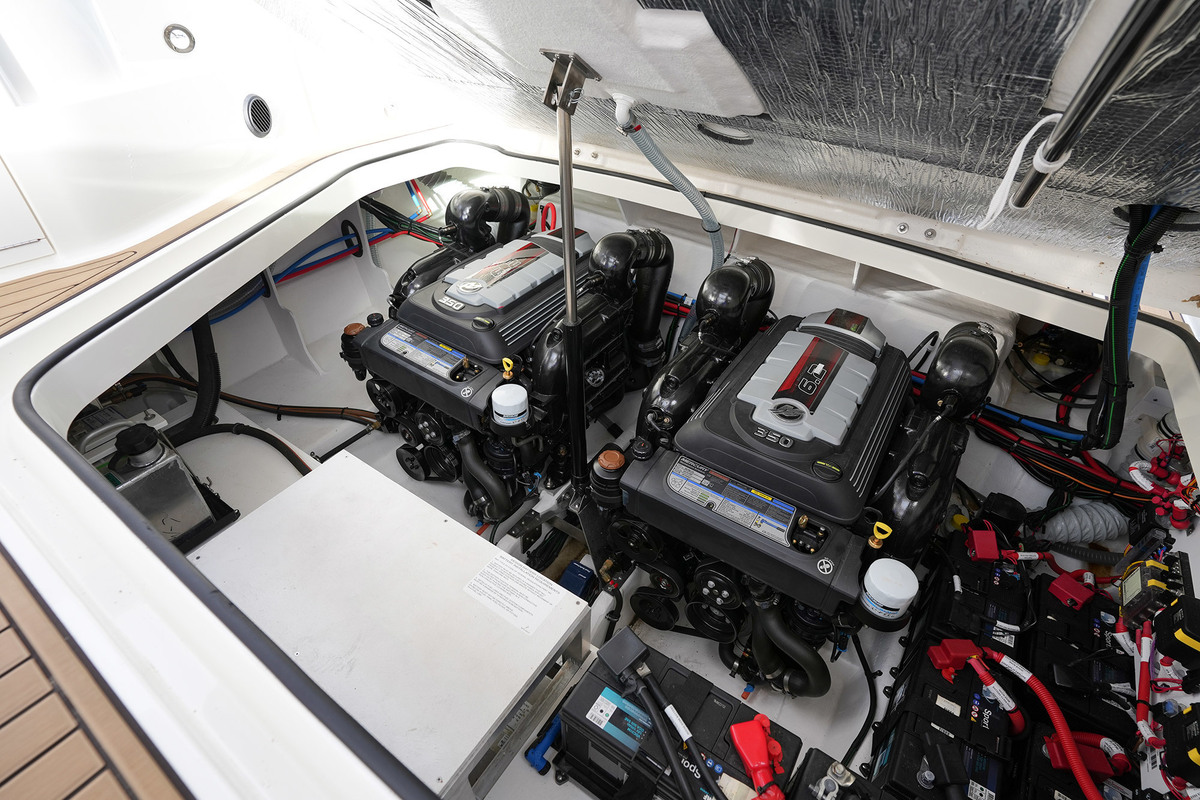 Sea Ray Sundancer 320 — foto 53 van 80