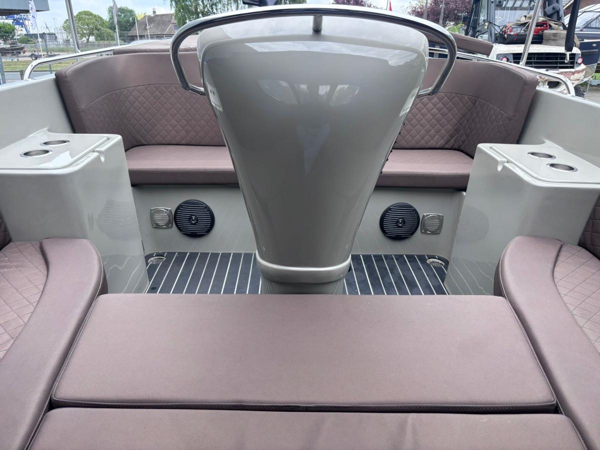 Primeur 615 Tender — foto 13 van 19