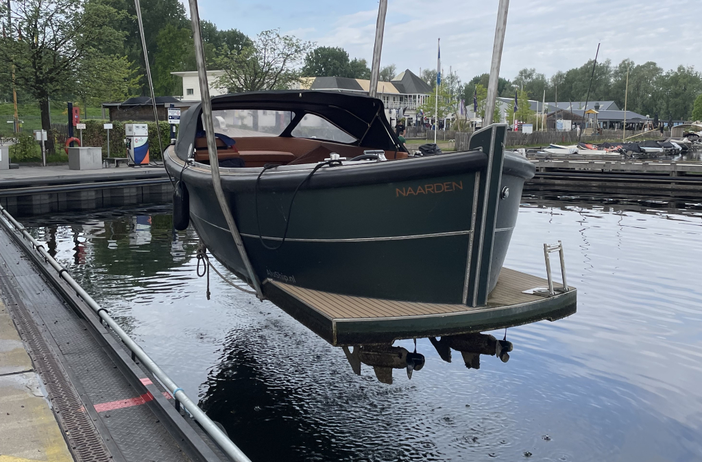 AluShip E-700 sloep — foto 31 van 32