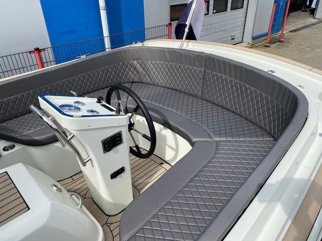 Antaris Fifty5 met Vetus 27pk — foto 10 van 16