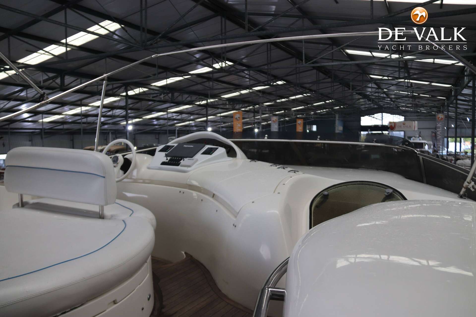 Azimut 68 Plus — foto 18 van 41