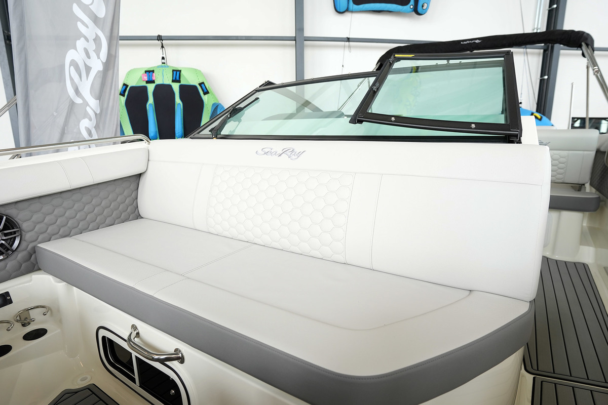 Sea Ray SDX 250 — foto 47 van 82