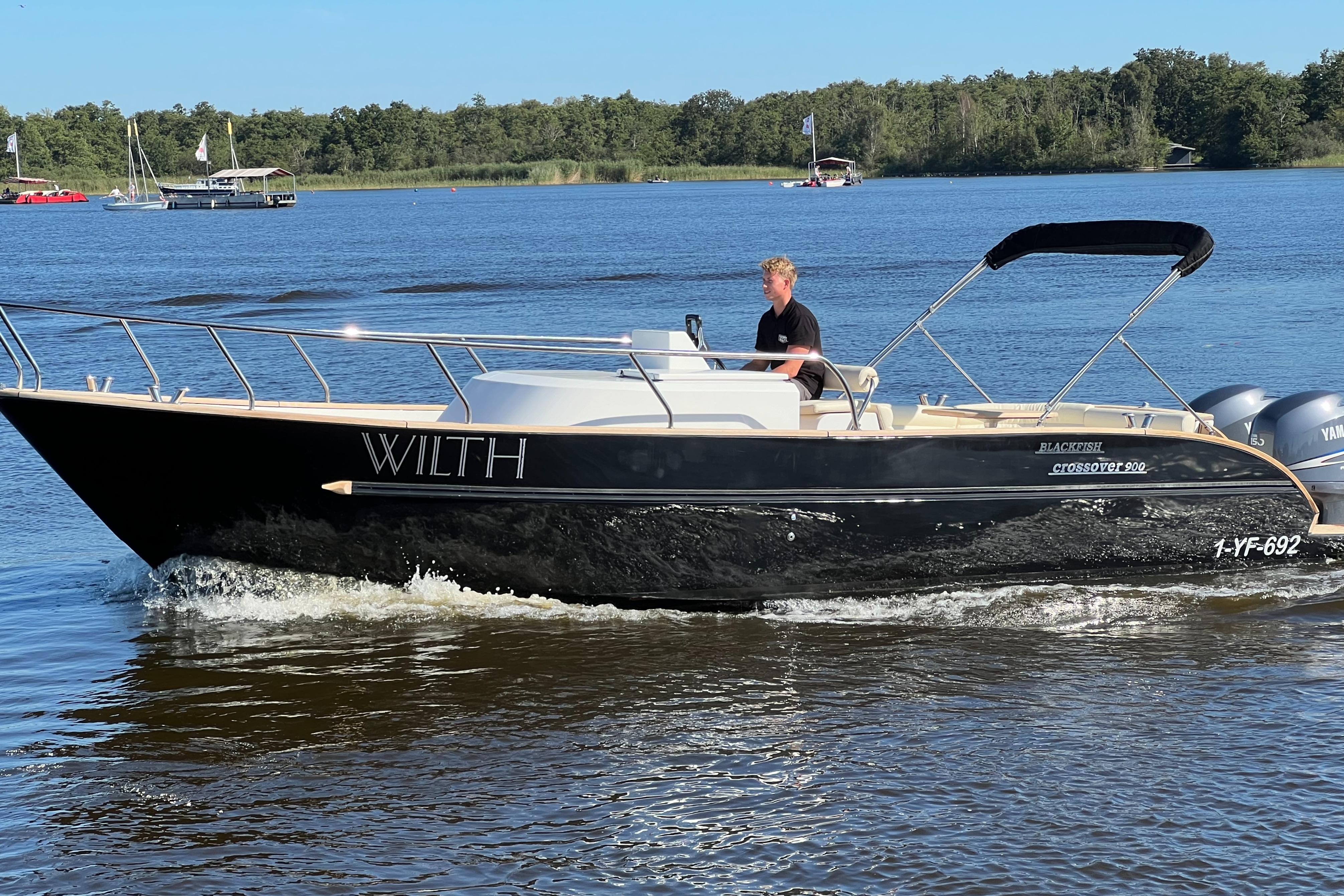 Center Console Blackfish Crossover 900 — foto 12 van 43
