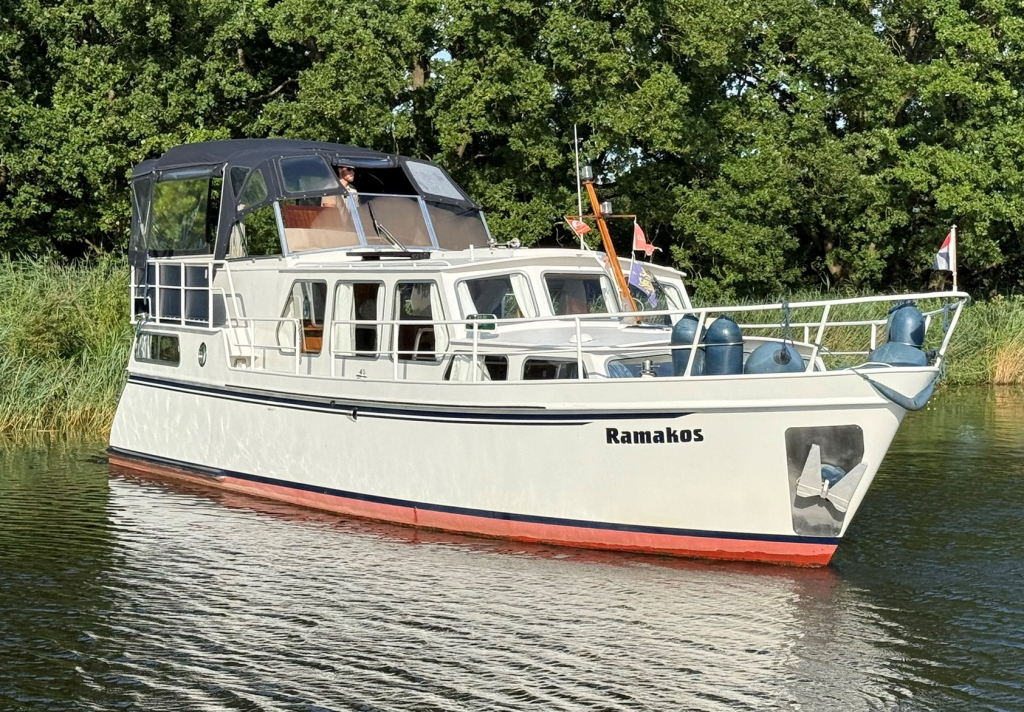 Hoekstra 1250 — foto 3 van 31