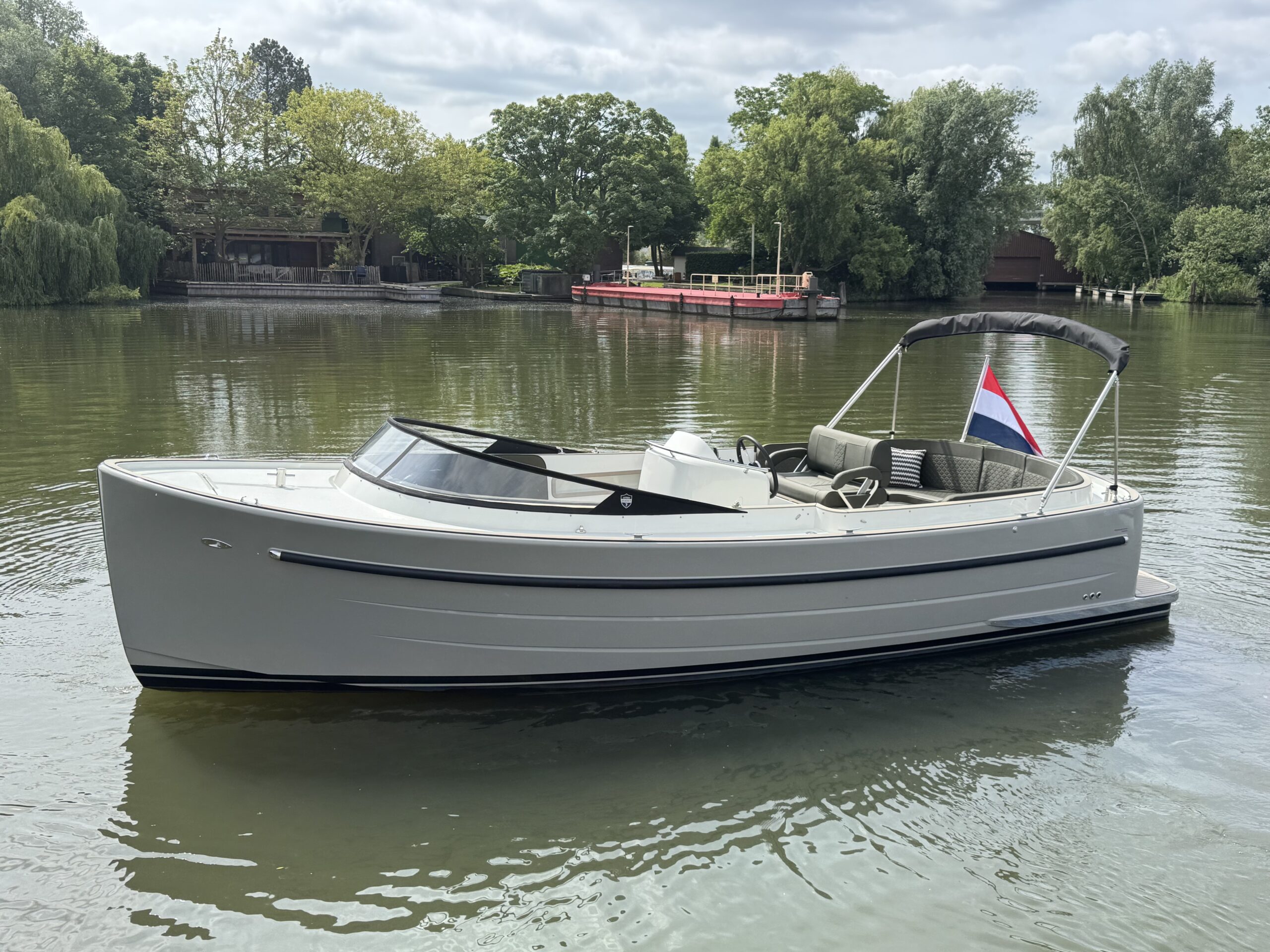 Antaris Seventy7 Sport (luxe uitvoering) — foto 3 van 44