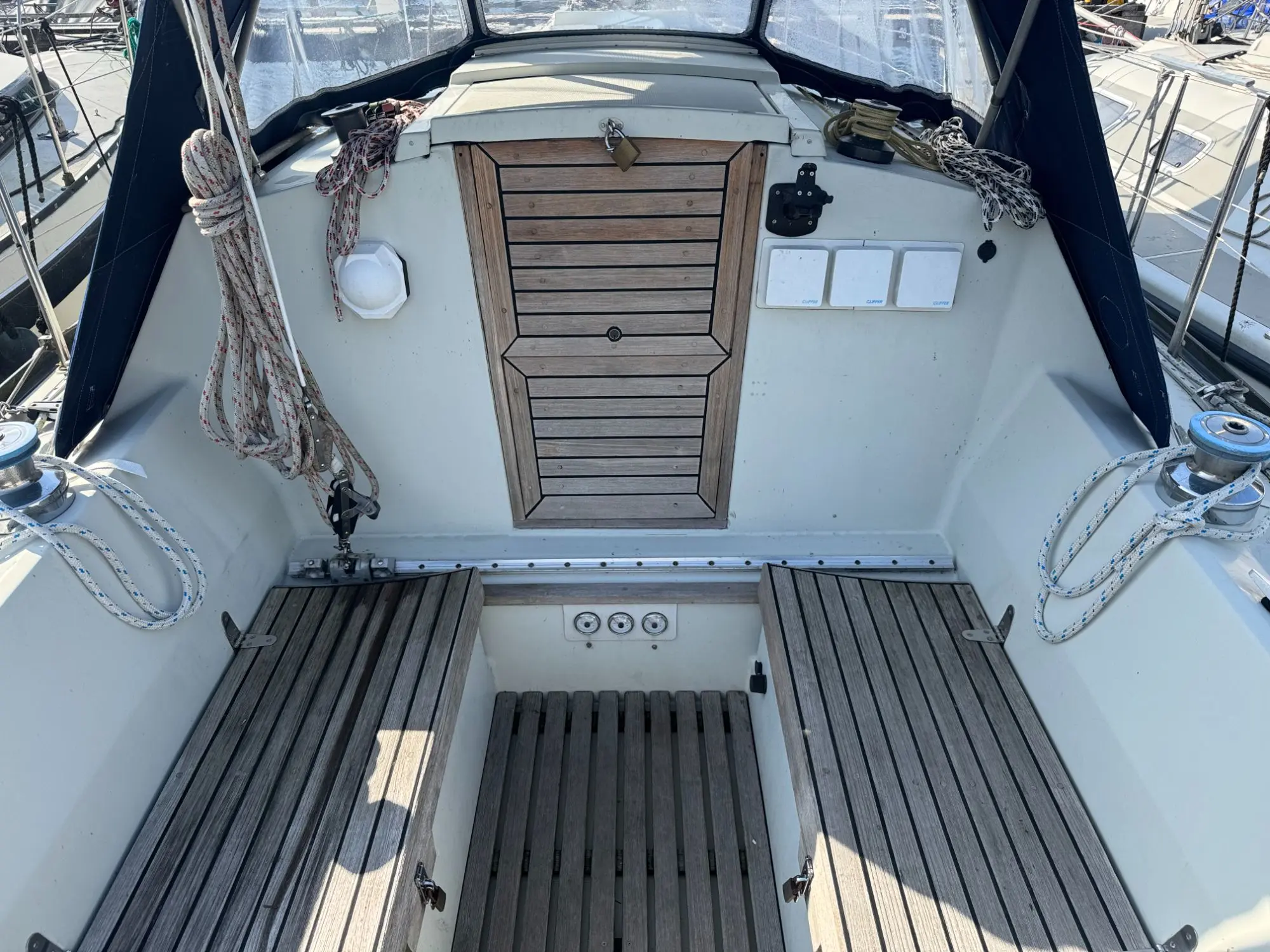 Dufour 29 — foto 4 van 26