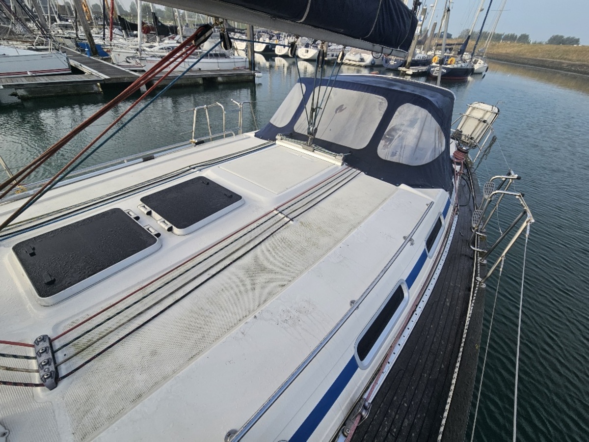 Bavaria 42 Cruiser — foto 20 van 28
