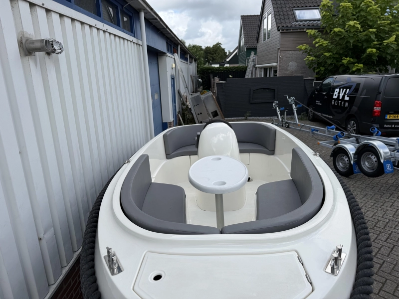 Oud Huijzer 471 Tender — foto 11 van 12