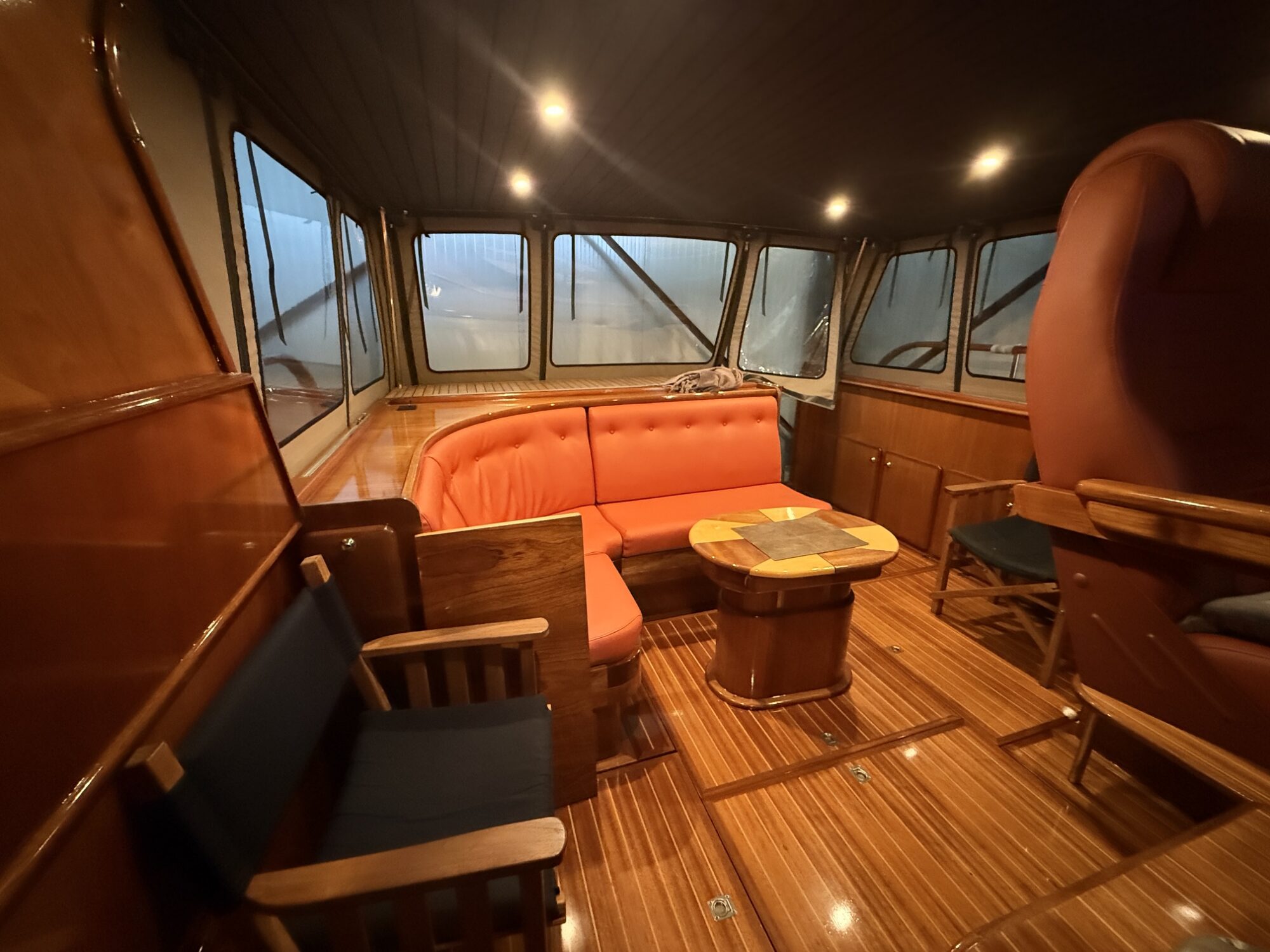 Crown yachts Crown Cruiser 12.85 OK Spiegeldeur — foto 19 van 23