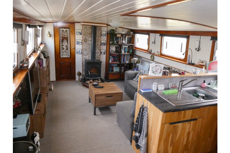 Luxe Motor 21.01 met CBB — foto 4 van 6