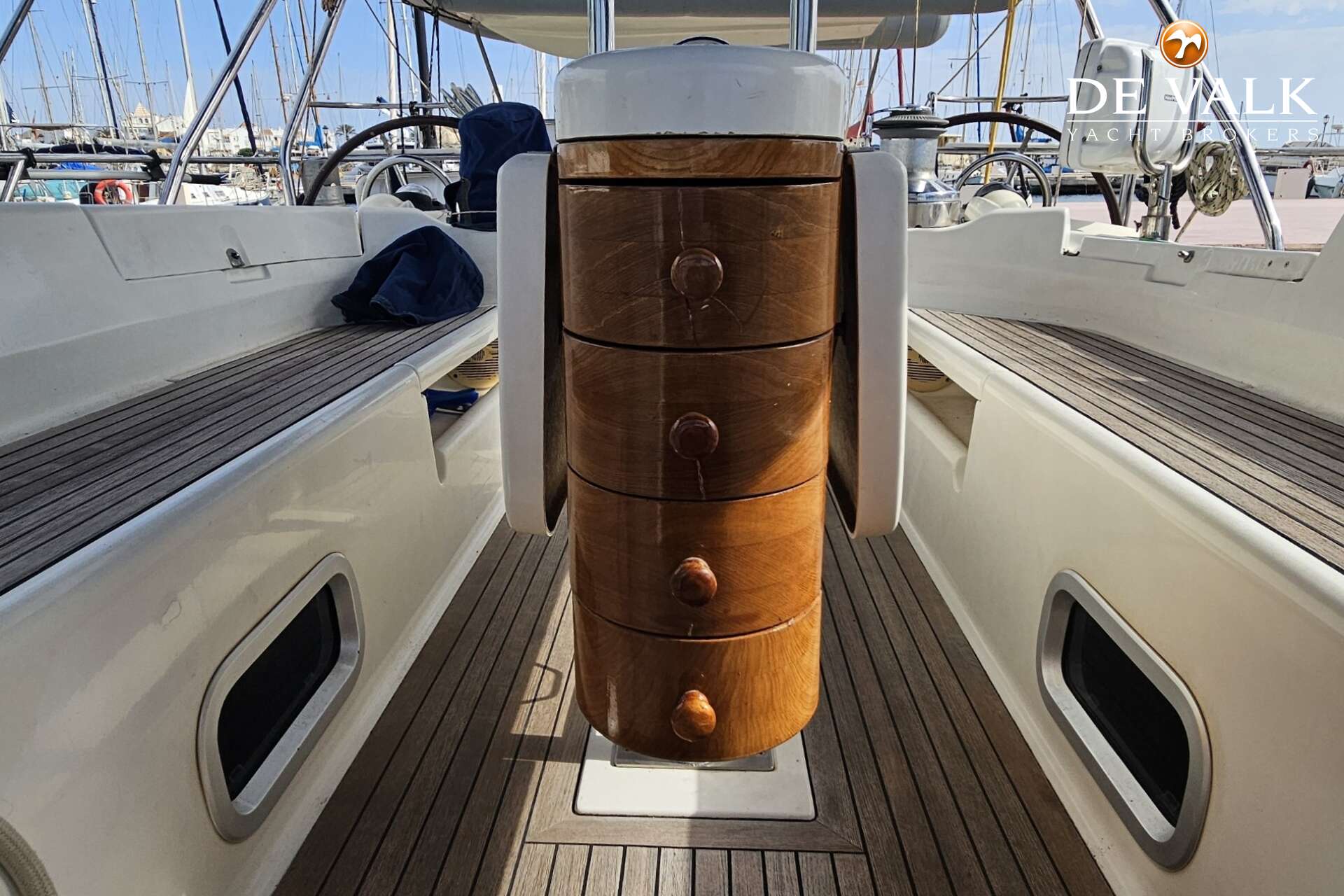 Beneteau 50 — foto 10 van 39