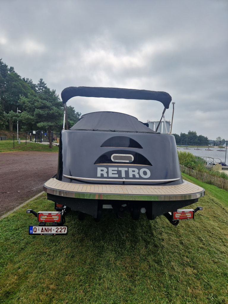 Maxima 720 Retro — foto 2 van 12