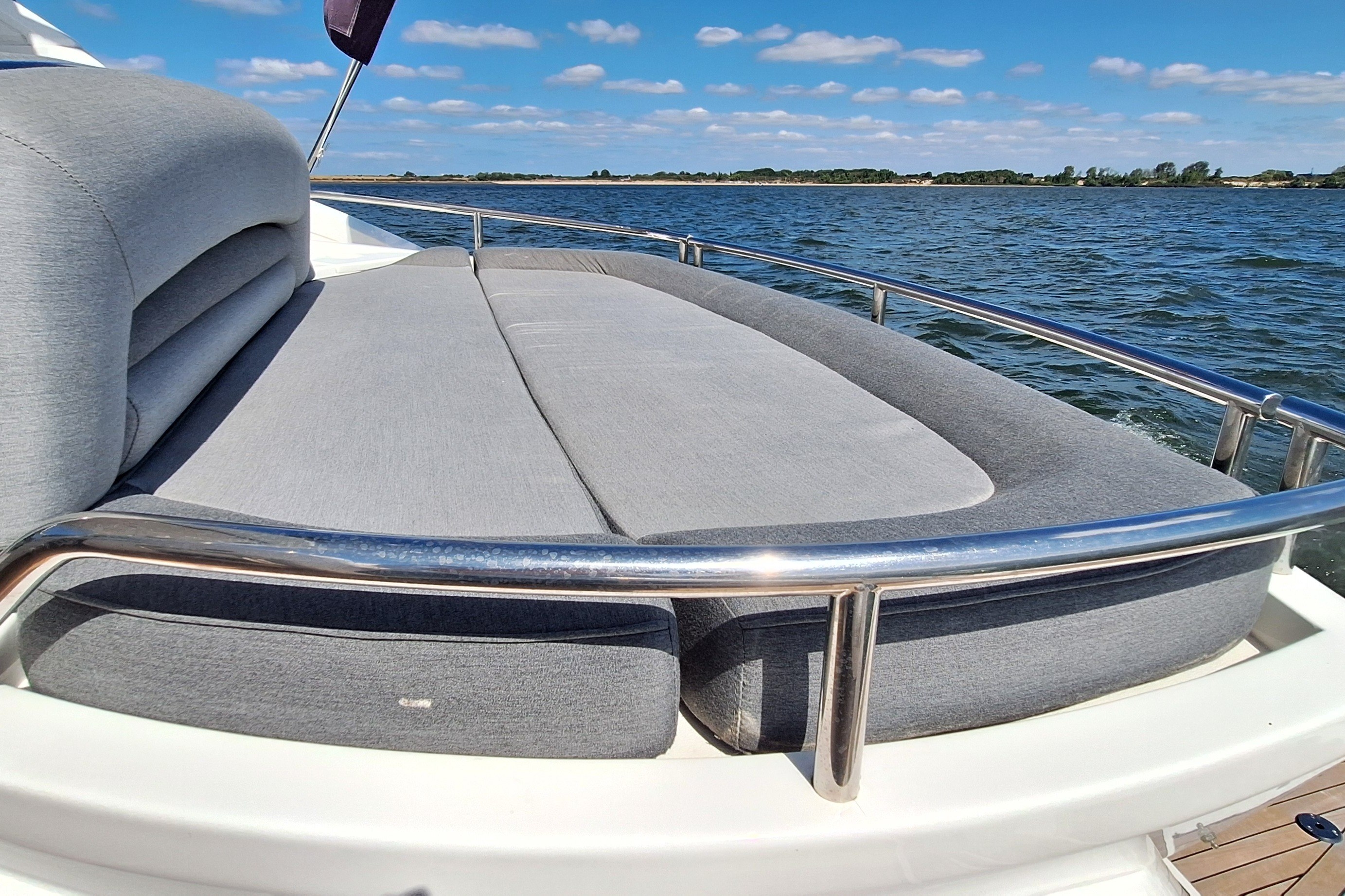 Sunseeker Portofino 47 — foto 19 van 92