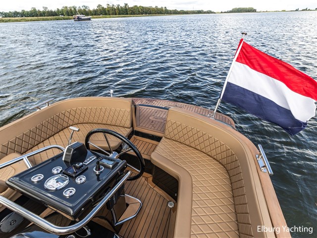 Waterspoor 717 Aviator — foto 11 van 48