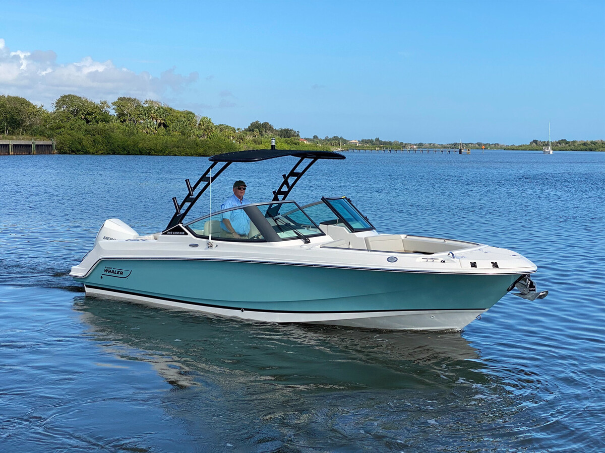 Boston Whaler 240 Vantage — foto 4 van 13