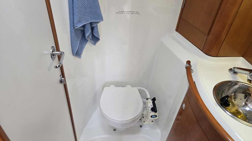 Beneteau First 40.7 — foto 27 van 35