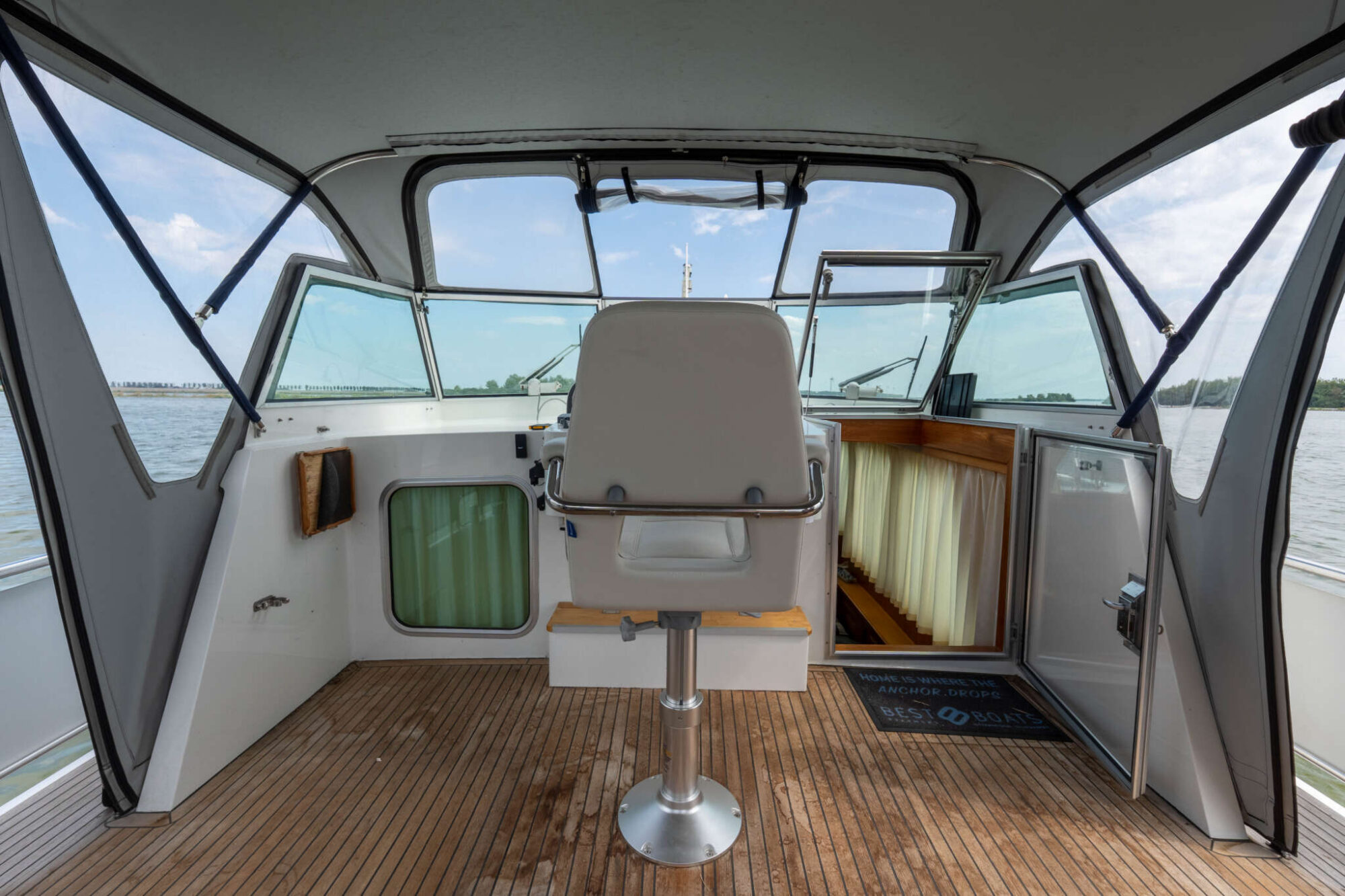 Veha Euroclassic 35 — foto 36 van 47