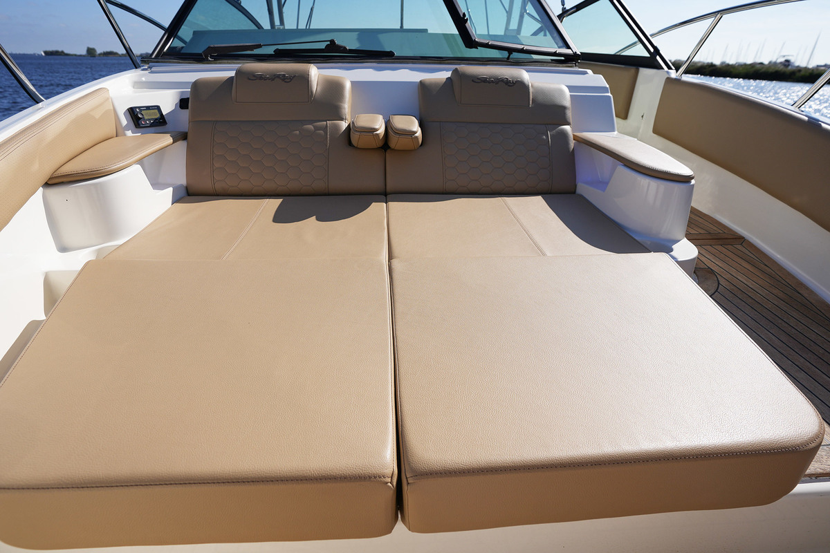 Sea Ray Sundancer 290 — foto 20 van 76