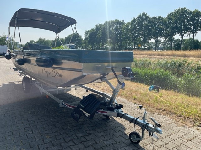 Spaarndammer aluminium platbodem 6.0 Jon — foto 19 van 21