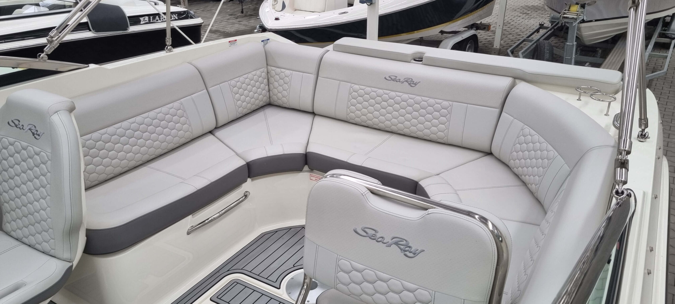 Sea Ray Sun Sport 250 — foto 6 van 11