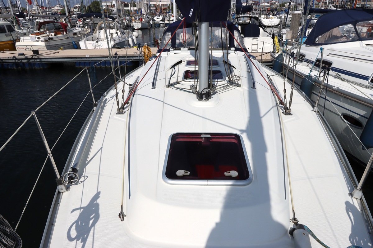 Bavaria 34 Cruiser — foto 56 van 63