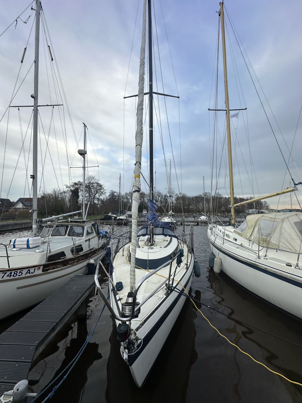 Friendship 28 — foto 4 van 17