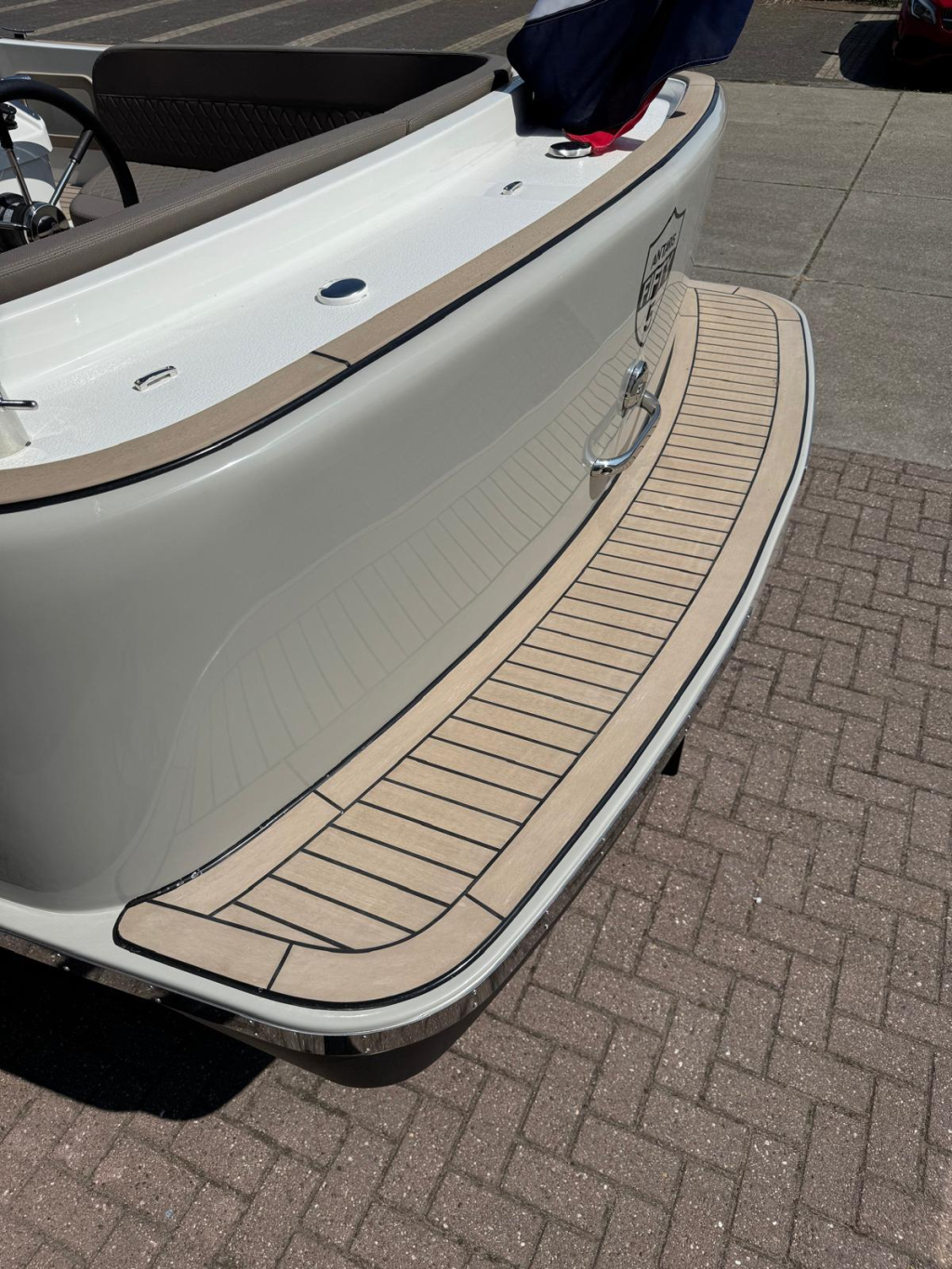 Antaris Fifty5 met Vetus 27pk — foto 8 van 18