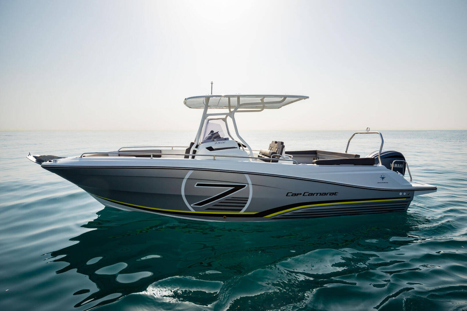 Jeanneau Cap Camarat 7.5 CC Serie 3